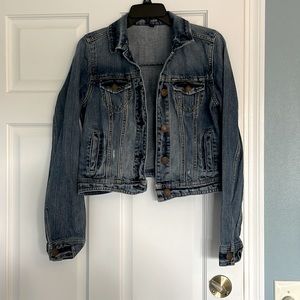 Like new American Eagle jean jacket